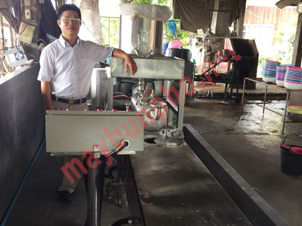 Máy làm bún phở 19