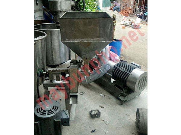 Máy làm bún phở 26